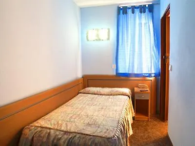 Hostal Xarau Cerdanyola del Valles